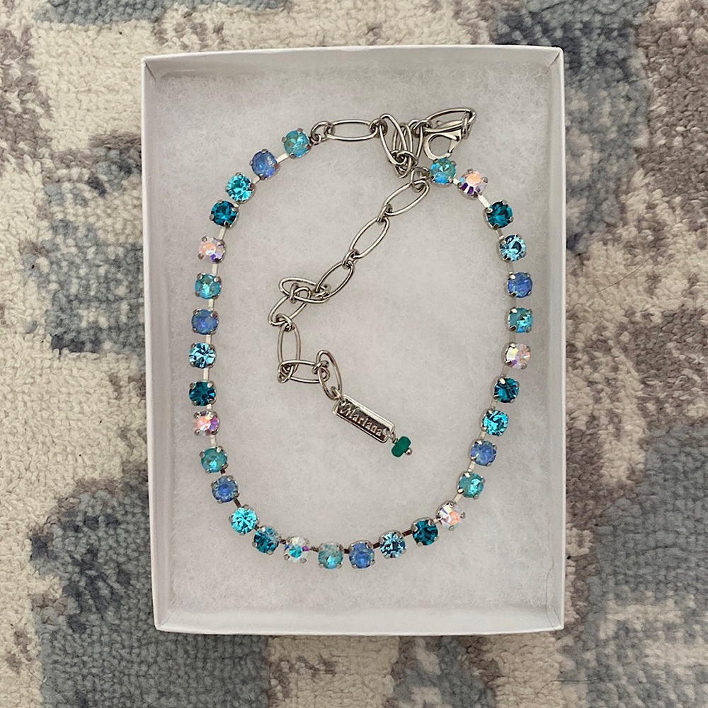 Mariana live in color necklace